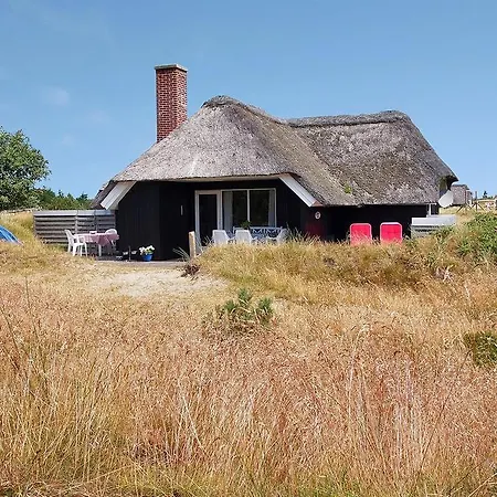 Holiday Svinget H- 4684 Holiday home