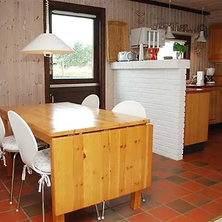 Holiday home Holiday Svinget H- 4684